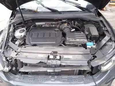 Veículo de Sucata volkswagen tiguan (ad1, ax1) 2.0 tdi do ano 2022 alimentado dtsb