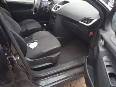 Veículo de Sucata peugeot 207/207+ (wa_, wc_) 1.4 do ano 2011 alimentado kft