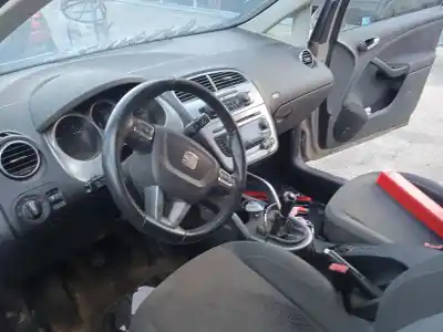 Veículo de Sucata seat altea (5p1) 1.6 tdi do ano 2010 alimentado cayc