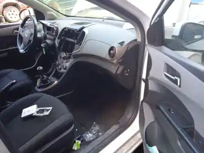 Утилизация автомобиля chevrolet aveo fastback (t300) 1.3 d года 2011 питание ldv