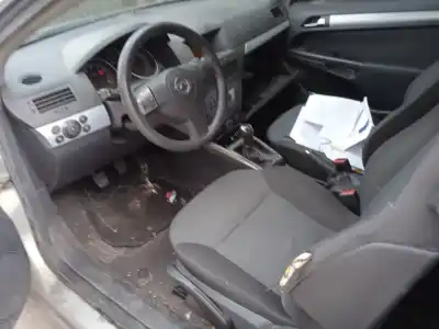 Scrapping Vehicle opel astra h gtc (a04) 1.6 (l08) of the year 2005 powered z16xep