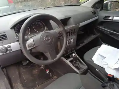 Scrapping Vehicle opel astra h gtc (a04) 1.6 (l08) of the year 2005 powered z16xep
