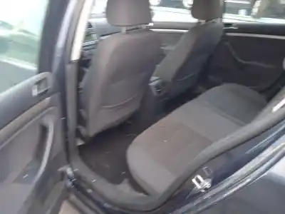 Veicolo di demolizione volkswagen golf v (1k1) 1.9 tdi dell'anno 2006 alimentato bxe