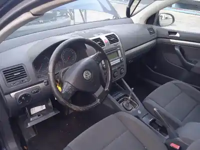 Veicolo di demolizione volkswagen golf v (1k1) 1.9 tdi dell'anno 2006 alimentato bxe