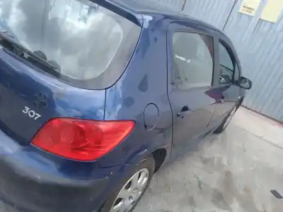 Scrapping Vehicle peugeot 307 (3a/c) 1.6 16v of the year 2005 powered nfu (tu5jp4)
