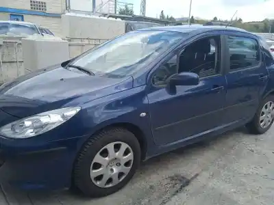 Scrapping Vehicle peugeot 307 (3a/c) 1.6 16v of the year 2005 powered nfu (tu5jp4)