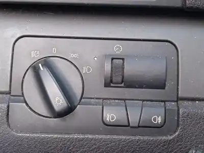 Veículo de Sucata bmw 3 (e46) 320 d do ano 2002 alimentado 204d4