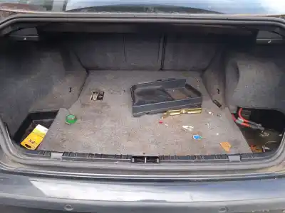 Veículo de Sucata bmw 3 (e46) 320 d do ano 2002 alimentado 204d4