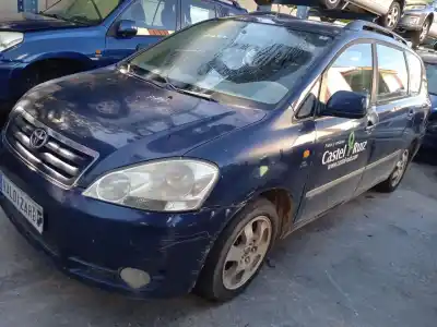 Vehicul casat toyota ipsum (_m2_) 2.0 d (clm20_) al anului 2001 alimentat 1cd-ftv