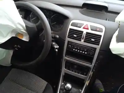 Scrapping Vehicle peugeot 307 (3a/c) 1.6 hdi of the year 2006 powered 9hx