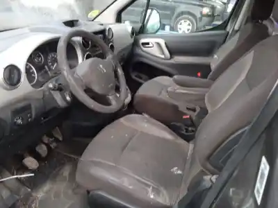 Veículo de Sucata peugeot partner tepee 1.6 hdi 16v do ano 2008 alimentado 9hx