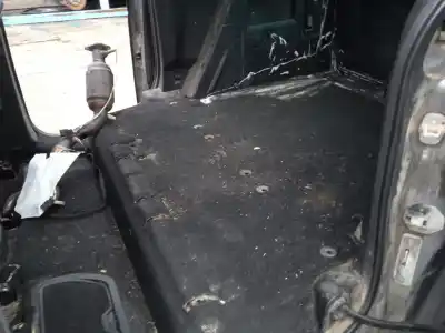 Veículo de Sucata peugeot partner tepee 1.6 hdi 16v do ano 2008 alimentado 9hx