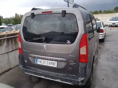 Veículo de Sucata peugeot partner tepee 1.6 hdi 16v do ano 2008 alimentado 9hx