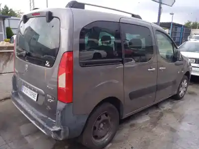 Veículo de Sucata peugeot partner tepee 1.6 hdi 16v do ano 2008 alimentado 9hx
