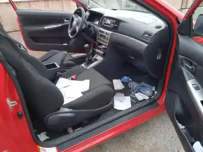 Veículo de Sucata toyota corolla (_e12_) 1.6 vvt-i (zze121_) do ano 2005 alimentado 3zzfe