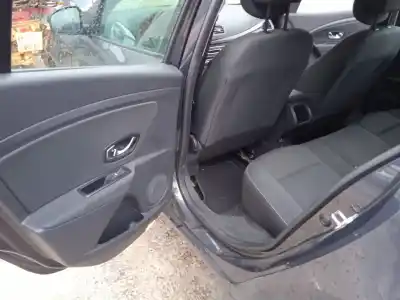 Здавання транспортного засобу renault megane iii fastback (bz0/1_, b3_) 1.5 dci (bz0c) року 2012 потужний k9k836