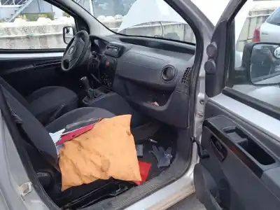 Veículo de Sucata citroen nemo monospace 1.4 hdi do ano 2009 alimentado 8hs