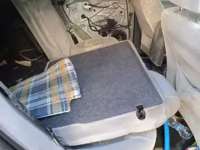 Veicolo di demolizione volkswagen passat b5.5 (3b3) 1.9 tdi dell'anno 2001 alimentato avf