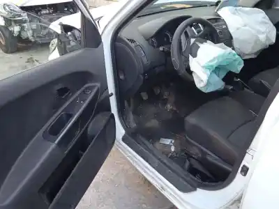 Veículo de Sucata kia cee'd fastback (ed) 1.6 crdi 90 do ano 2010 alimentado d4fb