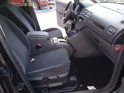 Sloopvoertuig ford focus c-max (dm2) 2.0 tdci van het jaar 2005 aangedreven g6da
