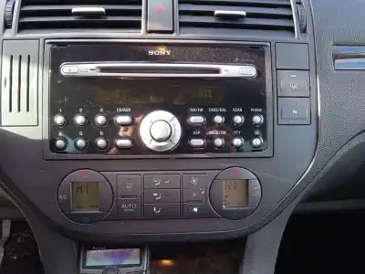 Sloopvoertuig ford focus c-max (dm2) 2.0 tdci van het jaar 2005 aangedreven g6da