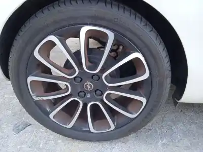 Scrapping Vehicle opel adam (m13) 1.4 of the year 2015 powered b14xer