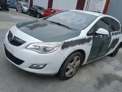 Scrapping Vehicle opel astra j (p10) 1.7 cdti (68) of the year 2011 powered a17dtr