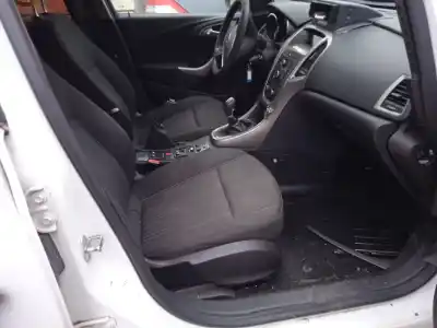 Scrapping Vehicle opel astra j (p10) 1.7 cdti (68) of the year 2011 powered a17dtr