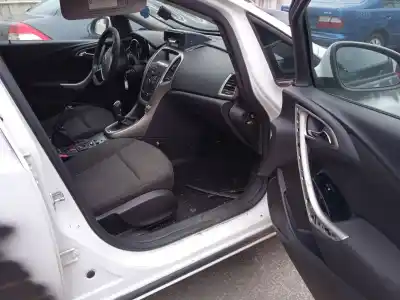 Scrapping Vehicle opel astra j (p10) 1.7 cdti (68) of the year 2011 powered a17dtr