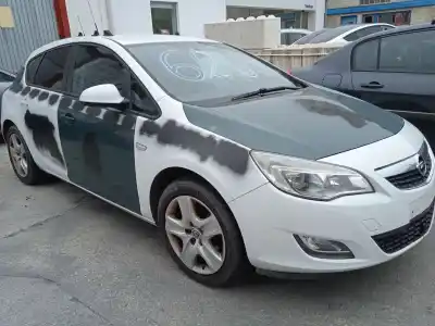Scrapping Vehicle opel astra j (p10) 1.7 cdti (68) of the year 2011 powered a17dtr