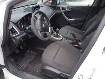 Scrapping Vehicle opel astra j (p10) 1.7 cdti (68) of the year 2011 powered a17dtr