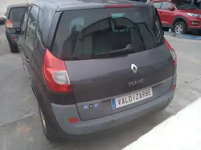 Veicolo di demolizione renault                                            scénic ii (jm0/1_)                                                                                                                                                                                                                                         1.5 dci (jm1f)                                                                                                                                                                                                                                             dell'anno 2007 alimentato k9k724