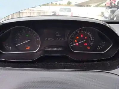 Scrapping Vehicle peugeot 2008 i (cu_) 1.2 puretech 82 of the year 2019 powered hmr (eb2fa)