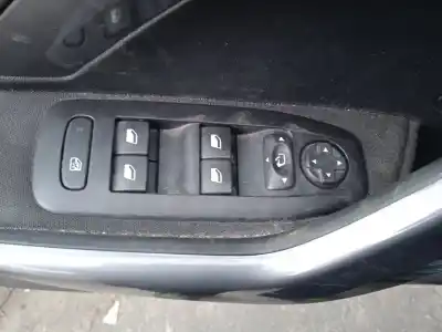 Scrapping Vehicle peugeot 2008 i (cu_) 1.2 puretech 82 of the year 2019 powered hmr (eb2fa)