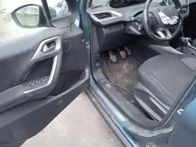 Scrapping Vehicle peugeot 2008 i (cu_) 1.2 puretech 82 of the year 2019 powered hmr (eb2fa)