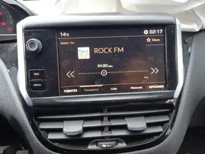 Scrapping Vehicle peugeot 2008 i (cu_) 1.2 puretech 82 of the year 2019 powered hmr (eb2fa)