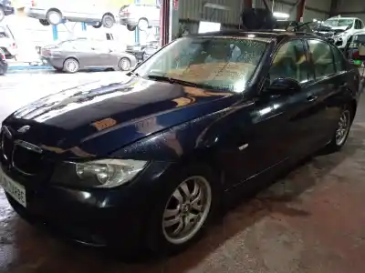 Sloopvoertuig bmw 3 (e90) 320 d van het jaar 2006 aangedreven 204d4