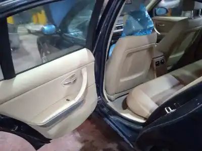 Sloopvoertuig bmw 3 (e90) 320 d van het jaar 2006 aangedreven 204d4