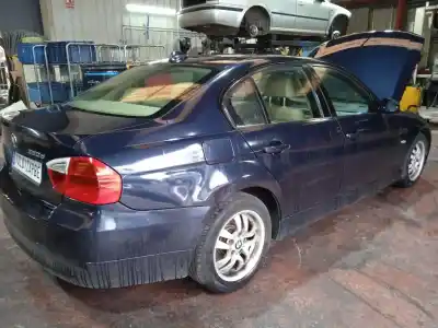 Sloopvoertuig bmw 3 (e90) 320 d van het jaar 2006 aangedreven 204d4