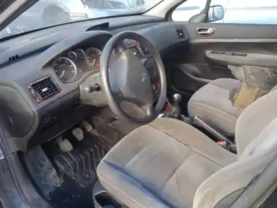 Veículo de Sucata peugeot 307 break (3e) 2.0 hdi 90 do ano 2004 alimentado rhy