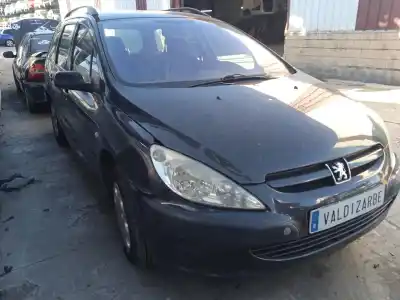 Veículo de Sucata peugeot 307 break (3e) 2.0 hdi 90 do ano 2004 alimentado rhy