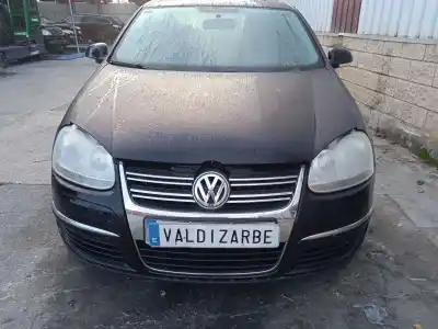 Scrapping Vehicle volkswagen jetta iii (1k2) 1.6 of the year 2007 powered bse