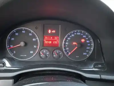 Scrapping Vehicle volkswagen jetta iii (1k2) 1.6 of the year 2007 powered bse