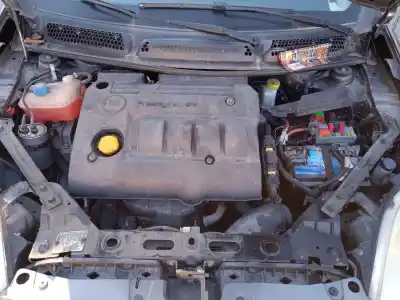 Veículo de Sucata fiat bravo ii (198_) 1.9 d multijet (198axb1a) do ano 2007 alimentado 192a8000