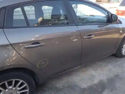 Veículo de Sucata fiat bravo ii (198_) 1.9 d multijet (198axb1a) do ano 2007 alimentado 192a8000