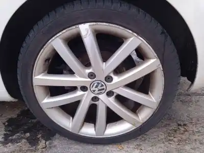 Veicolo di demolizione volkswagen golf vi (5k1) 2.0 tdi dell'anno 2009 alimentato cbb