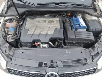 Veicolo di demolizione volkswagen golf vi (5k1) 2.0 tdi dell'anno 2009 alimentato cbb