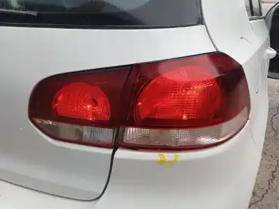 Veicolo di demolizione volkswagen golf vi (5k1) 2.0 tdi dell'anno 2009 alimentato cbb