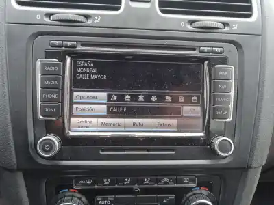 Veicolo di demolizione volkswagen golf vi (5k1) 2.0 tdi dell'anno 2009 alimentato cbb