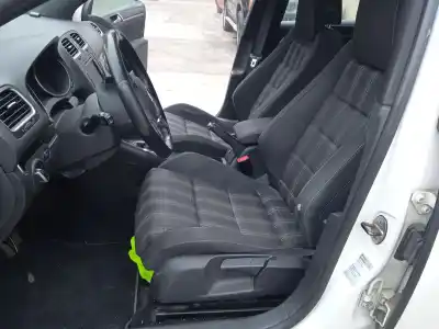 Veicolo di demolizione volkswagen golf vi (5k1) 2.0 tdi dell'anno 2009 alimentato cbb